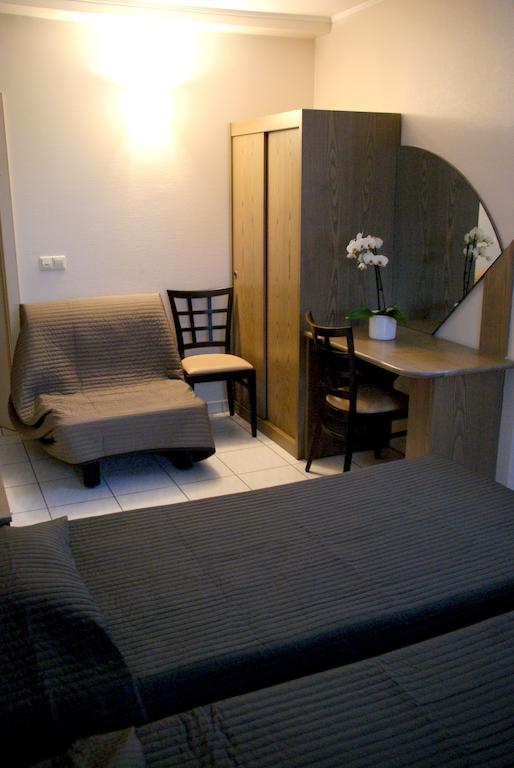 Charly'S Gare Hotel Senningerberg Cameră foto